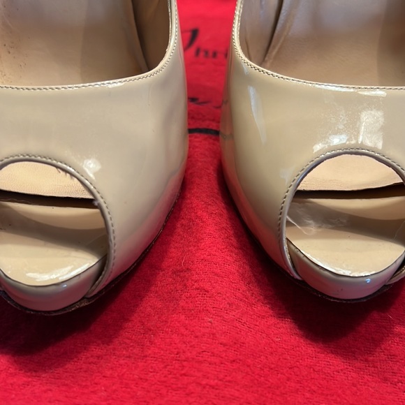 Christian Louboutin size 39 or 8-1/2 node patent calf heels - Picture 11 of 16